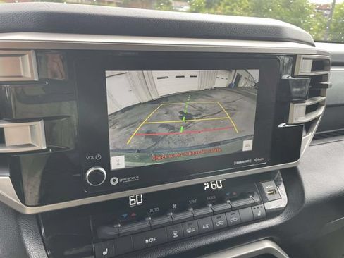 Used 2023 Toyota Tundra SR5 w/ SR5 Premium Package AWD/4WD image 34