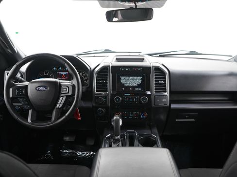Used 2016 Ford F150 XLT w/ Equipment Group 302A Luxury AWD/4WD image 16