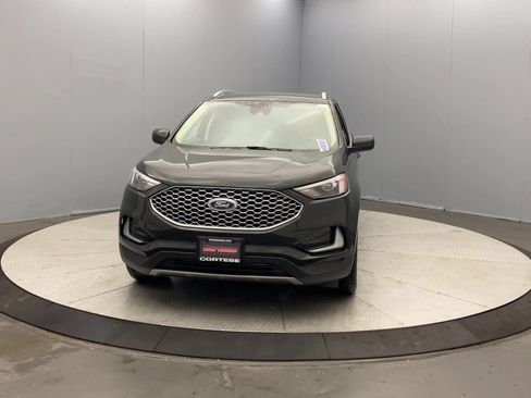 Used 2023 Ford Edge SEL AWD/4WD image 8