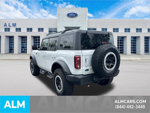 Used 2024 Ford Bronco Outer Banks w/ Sasquatch Package image 8