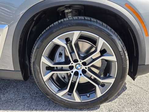 Used 2026 BMW X5 xDrive50e AWD/4WD image 8