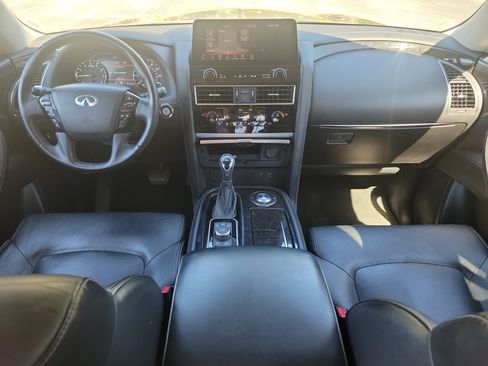 Used 2024 INFINITI QX80 Luxe image 13
