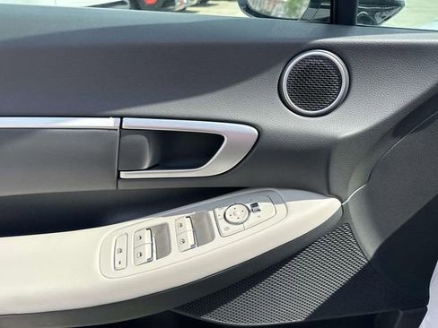 New 2026 Hyundai Sonata SEL FWD image 23