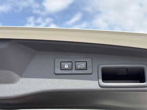 New 2026 Subaru Outback Limited AWD/4WD image 16