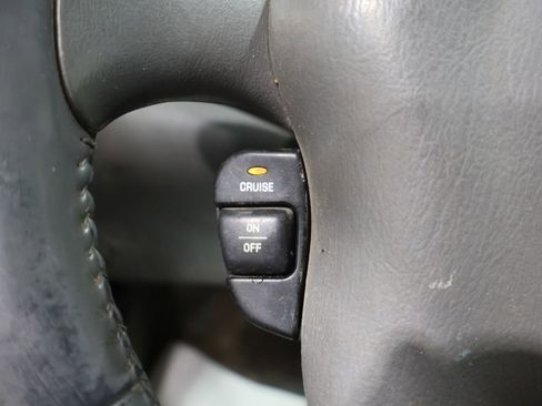 Used 2004 Oldsmobile Alero GLS w/ Sun And Sound Package image 29