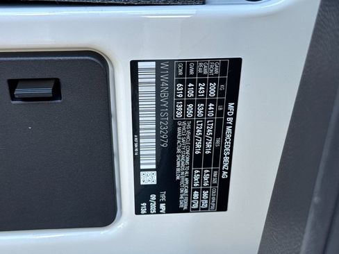 New 2025 Mercedes-Benz Sprinter 2500 image 28