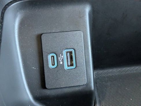 Used 2022 Ford F150 XLT w/ Equipment Group 302A High image 19