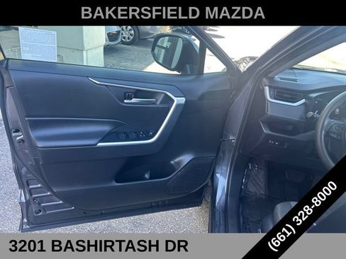 Used 2024 Toyota RAV4 XLE FWD image 9