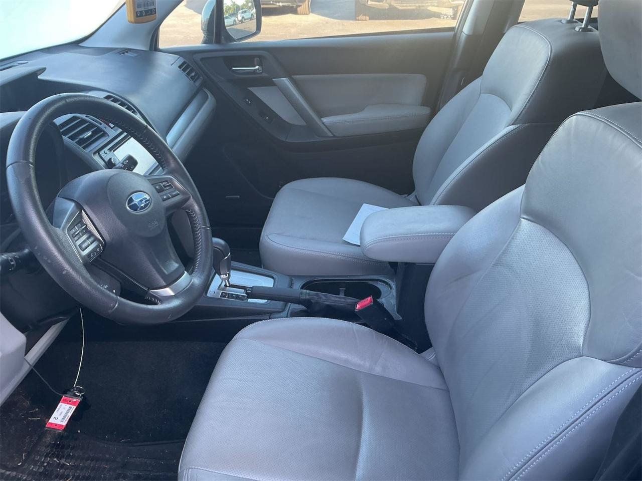 Used 2014 Subaru Forester 2.5i Touring AWD/4WD image 9