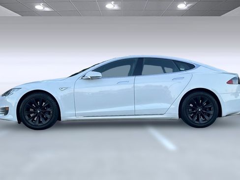 Used 2016 Tesla Model S 75 image 2