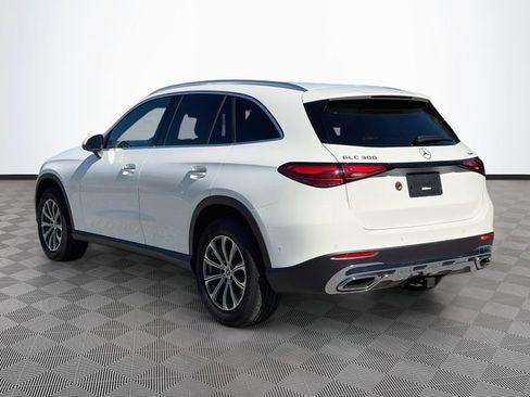 Used 2026 Mercedes-Benz GLC 300 4MATIC image 5