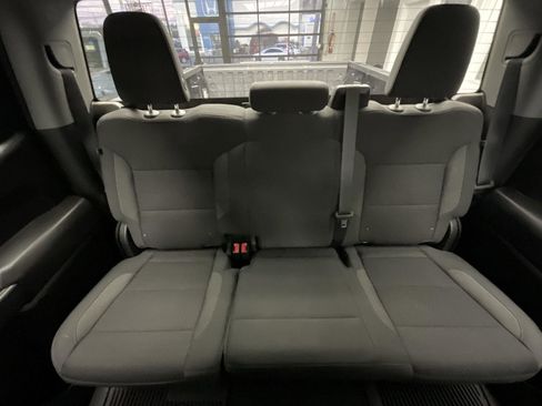 Used 2022 Chevrolet Silverado 1500 Custom image 26