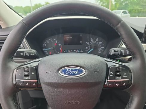 Used 2021 Ford Escape SE w/ Convenience Package AWD/4WD image 17