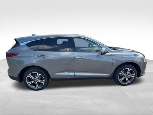 Used 2025 Acura RDX SH-AWD w/ Technology Package image 9