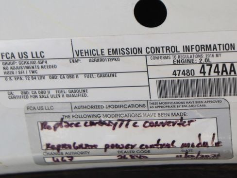 Used 2016 Jeep Patriot Latitude w/ Sun/Sound Group FWD image 14