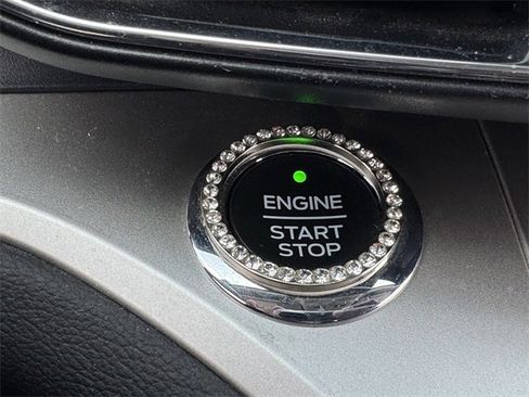 Used 2021 Ford Explorer XLT w/ Equipment Group 202A image 21