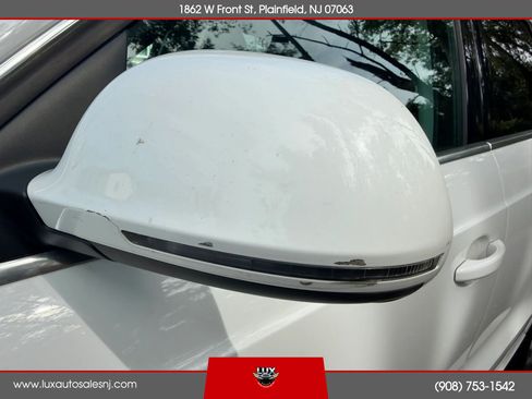 Used 2015 Audi Q3 2.0T Premium Plus AWD/4WD image 9