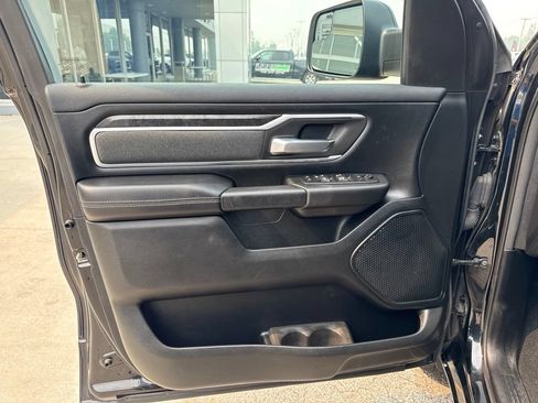 Used 2020 RAM 1500 Big Horn AWD/4WD image 19