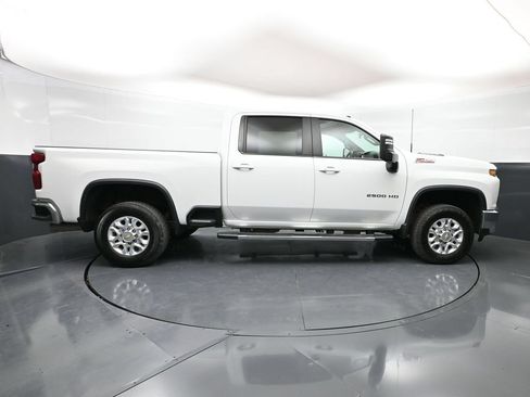 Used 2023 Chevrolet Silverado 2500 LT AWD/4WD image 25