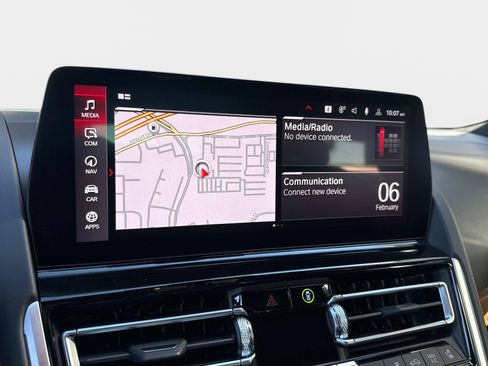 Used 2025 BMW M8 Competition image 44