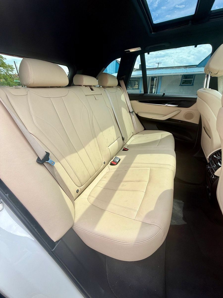 Used 2017 BMW X5 xDrive35i AWD/4WD image 16