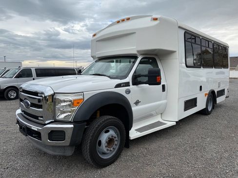 Used 2014 Ford F550 4X2 2dr Regular Cab 140.8 200. image 7