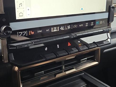 New 2025 GMC Hummer EV 2X image 13