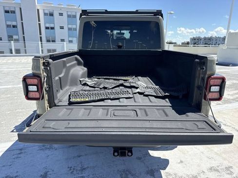 Used 2020 Jeep Gladiator Mojave AWD/4WD image 25