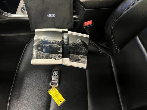 Used 2020 Ford Explorer XLT w/ Equipment Group 202A image 46
