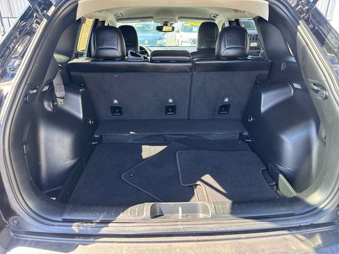 Used 2022 Jeep Cherokee Latitude Lux FWD image 22