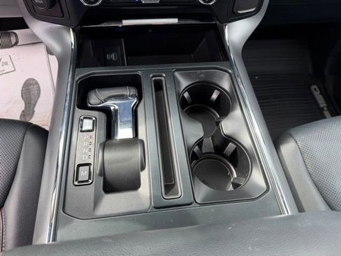 Used 2021 Ford F150 Lariat w/ Equipment Group 502A High image 12