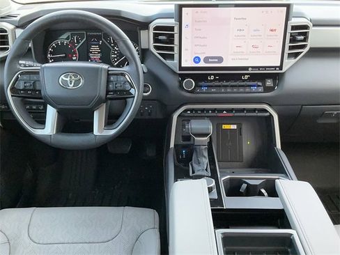 Used 2023 Toyota Tundra Limited image 14