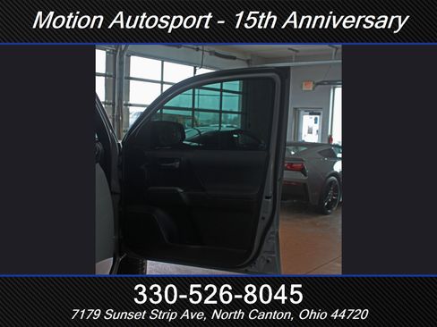 Used 2021 Toyota Tacoma TRD Off-Road image 28