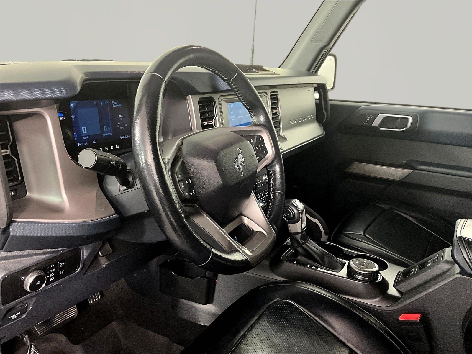 Used 2023 Ford Bronco Outer Banks AWD/4WD image 17