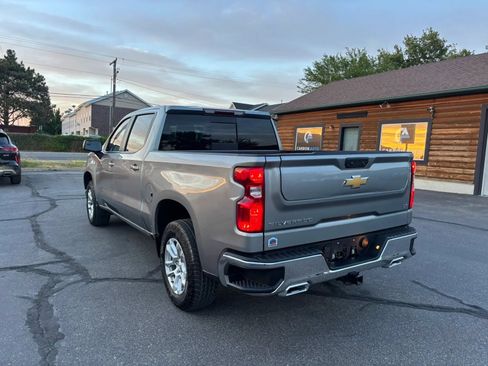 Used 2025 Chevrolet Silverado 1500 LT AWD/4WD image 7