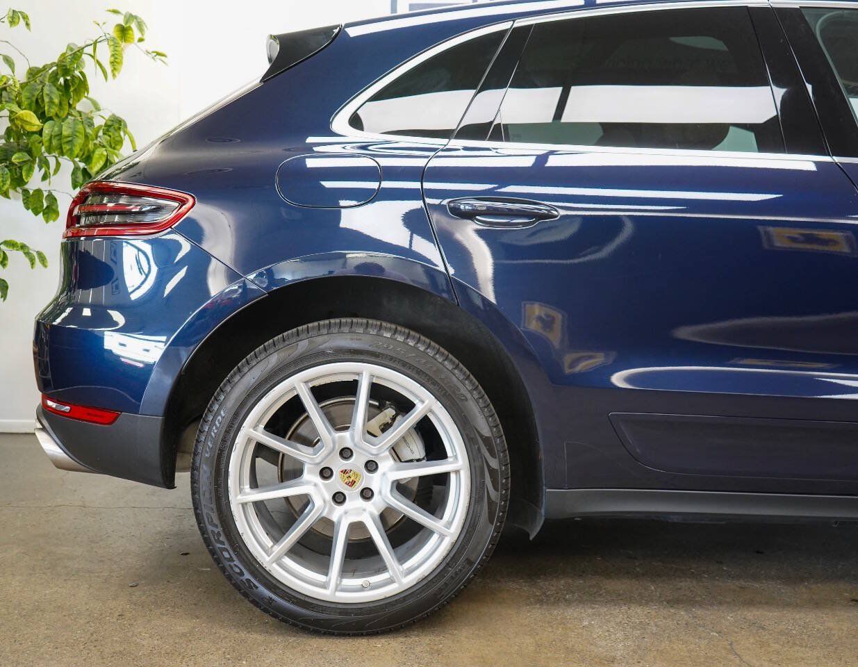 Used 2018 Porsche Macan S AWD/4WD image 13