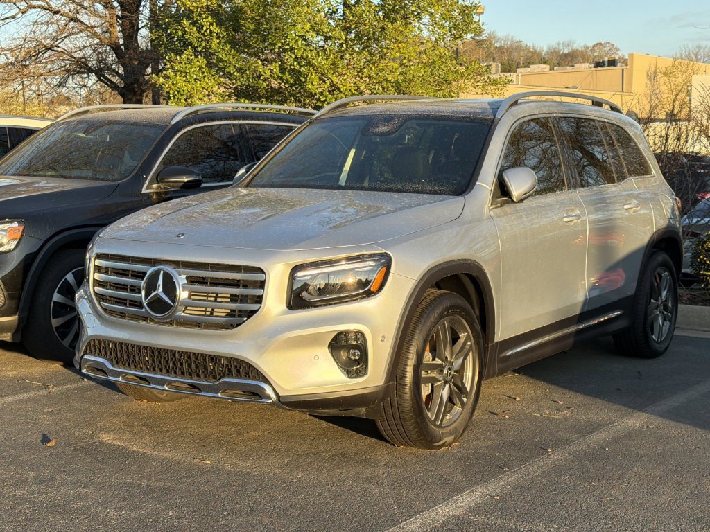 Certified 2026 Mercedes-Benz GLB 250 4MATIC image 2