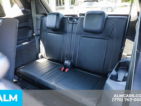 Used 2023 Volkswagen Tiguan SE R-Line FWD image 18