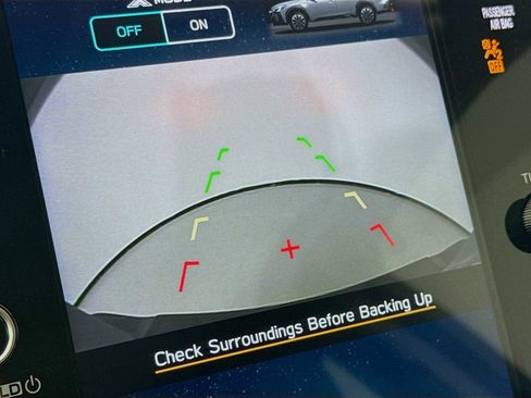 Used 2025 Subaru Outback Premium image 17