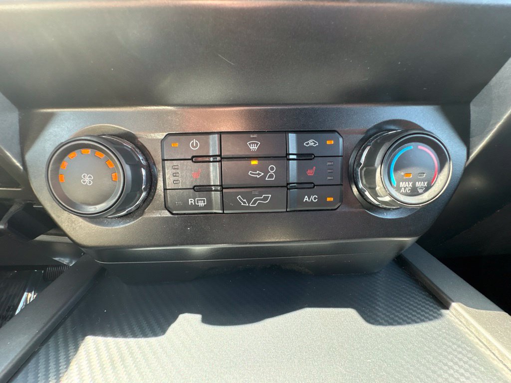 Used 2019 Ford F150 XLT w/ Equipment Group 302A Luxury AWD/4WD image 27