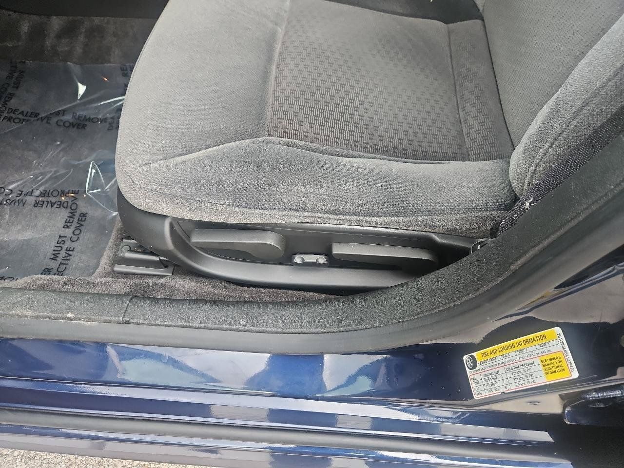 Used 2010 Chevrolet Impala LT w/ Convenience Package FWD image 11