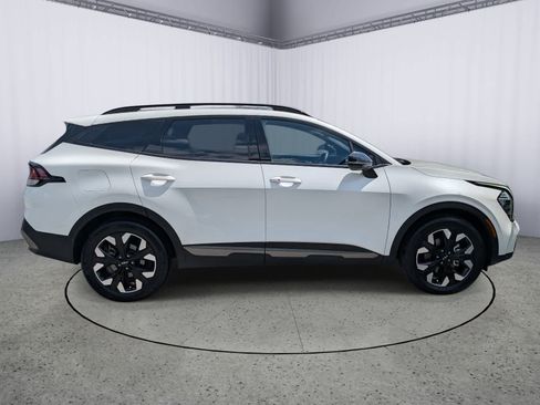 Used 2024 Kia Sportage X-Line AWD/4WD image 2