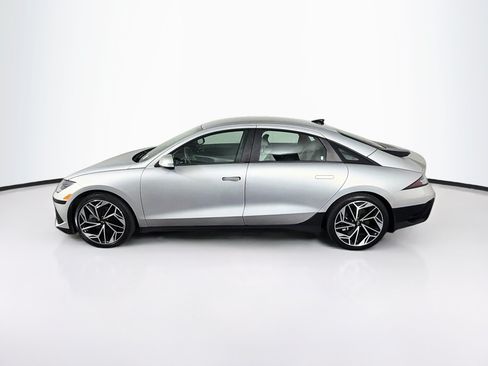 Used 2024 Hyundai Ioniq 6 SEL RWD image 4