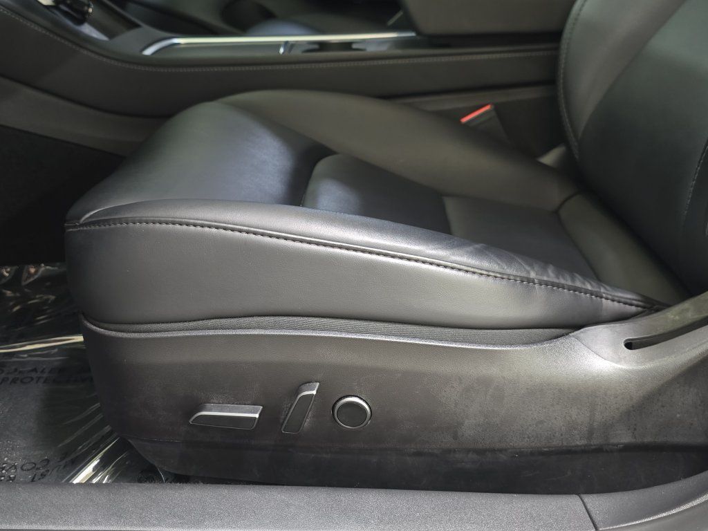 Used 2022 Tesla Model 3 Long Range AWD/4WD image 28