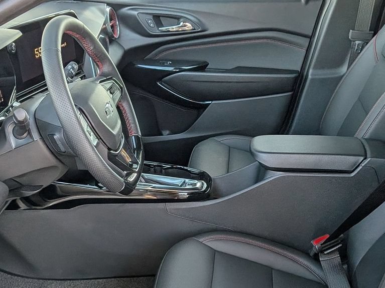 New 2026 Chevrolet Trax RS w/ Driver Confidence Package FWD image 34