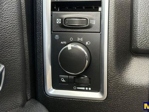 Used 2024 RAM 1500 Warlock RWD image 31