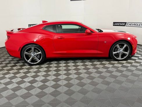Used 2017 Chevrolet Camaro SS RWD image 7