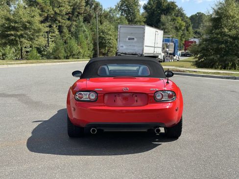 Used 2007 MAZDA MX-5 Miata Touring image 7