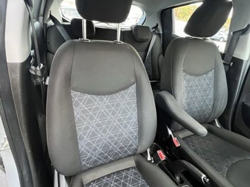 Used 2020 Chevrolet Spark LT image 25