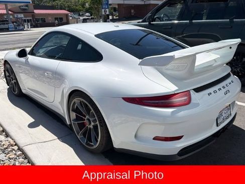 Used 2014 Porsche 911 GT3 RWD image 5